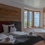 Adlerhorst 2 Zell Am With Private Sauna And In Summer Zell Am Kaprun Summercard Appartement *