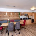 Adlerhorst 2 Zell Am With Private Sauna And In Summer Zell Am Kaprun Summercard Appartement *