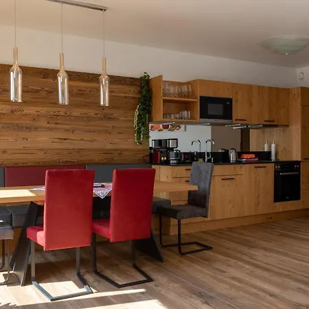 Adlerhorst 2 Zell Am With Private Sauna And In Summer Zell Am Kaprun Summercard Apartamento *