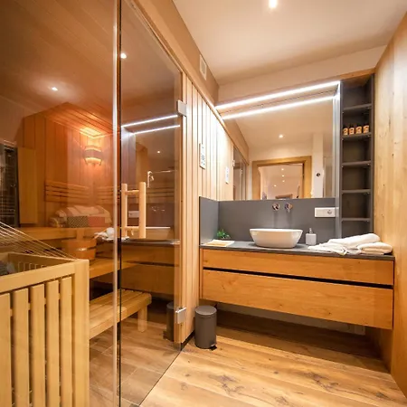 Adlerhorst 2 Zell Am With Private Sauna 公寓