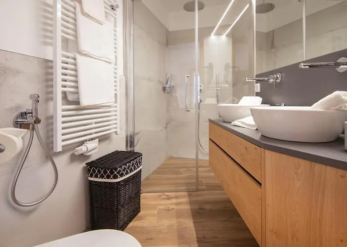 Adlerhorst 2 Zell Am With Private Sauna And In Summer Zell Am Kaprun Summercard Zell am See