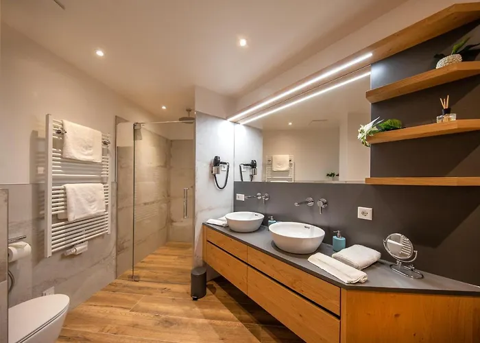 Adlerhorst 2 Zell Am With Private Sauna And In Summer Zell Am Kaprun Summercard *